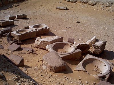 Alabaster offering  basins of Abu Ghurab - Copyright  1998 Andrew Bayuk, All Rights Reserved