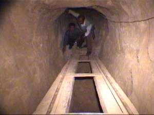 Descending Passageway of the Bent Pyramid of Dahshur - Copyright 2000 - Andrew Bayuk - All Rights Reserved